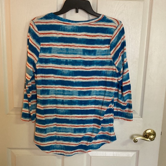 New Directions Top - Picture 4 of 4